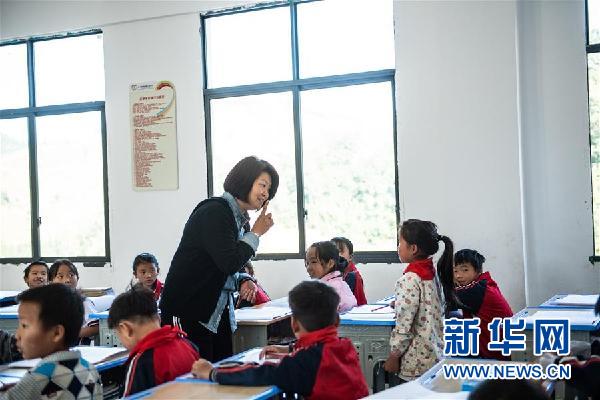 （澳门回归20周年·特稿·图文互动）（2）同饮一江水 牵手奔小康——记澳门帮扶贵州从江